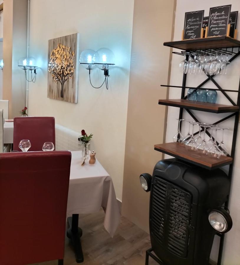 Hotel Restaurant Herard Bourbonne-les-Bains Exteriér fotografie